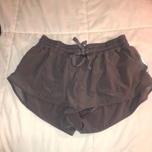 lululemon hotty hot shorts